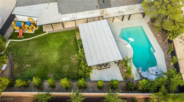 3021 Woods Drive, Las Vegas, NV 89108