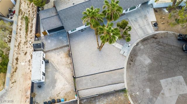 3021 Woods Drive, Las Vegas, NV 89108