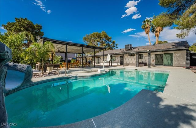 3021 Woods Drive, Las Vegas, NV 89108