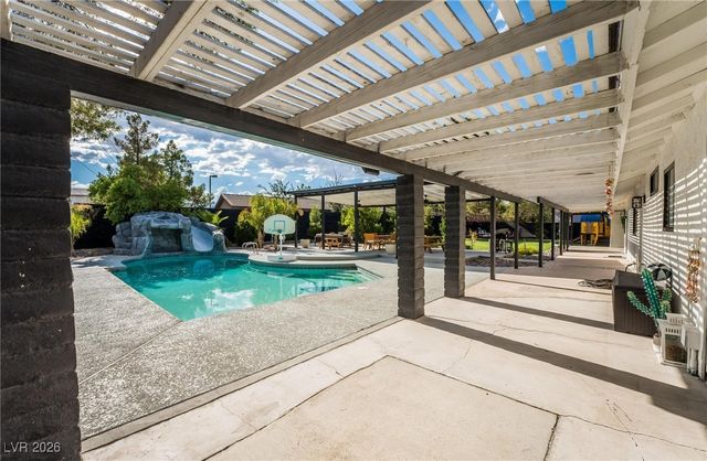 3021 Woods Drive, Las Vegas, NV 89108