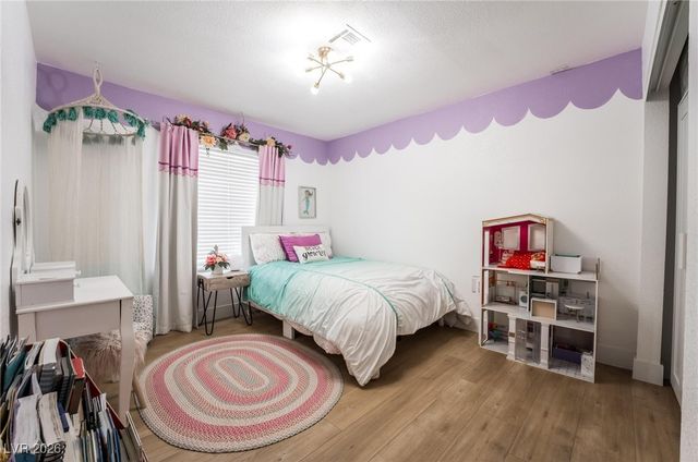 3021 Woods Drive, Las Vegas, NV 89108