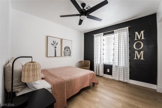 3021 Woods Drive, Las Vegas, NV 89108