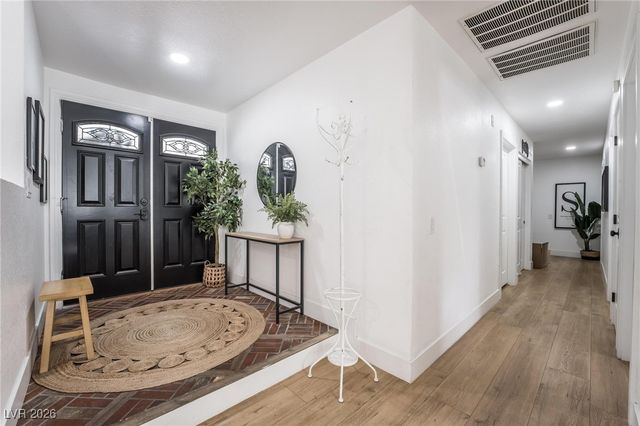 3021 Woods Drive, Las Vegas, NV 89108