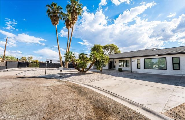 3021 Woods Drive, Las Vegas, NV 89108