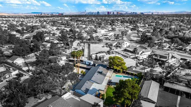 3021 Woods Drive, Las Vegas, NV 89108