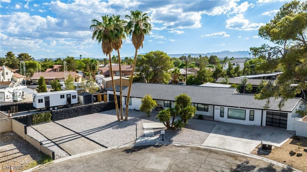 3021 Woods Drive, Las Vegas, NV 89108