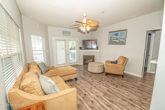 4519 Sagedale Drive 101, Wilmington, NC 28405