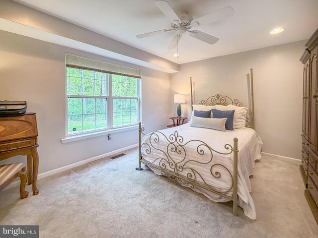 44 REGENTS CT, Bensalem, PA 19020