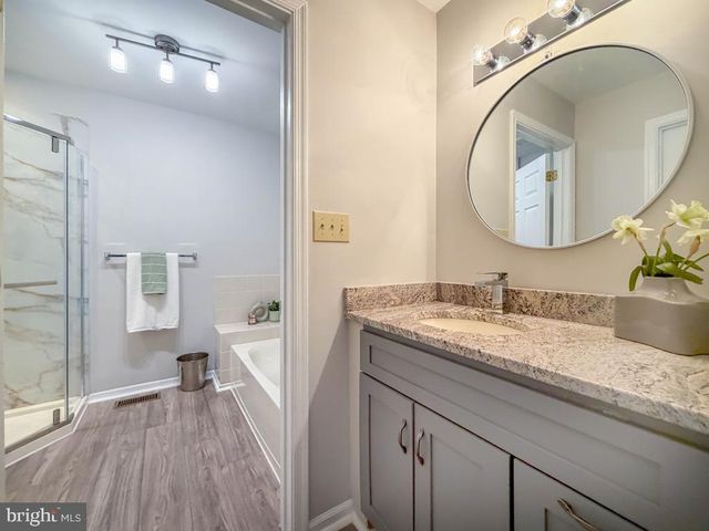 44 REGENTS CT, Bensalem, PA 19020