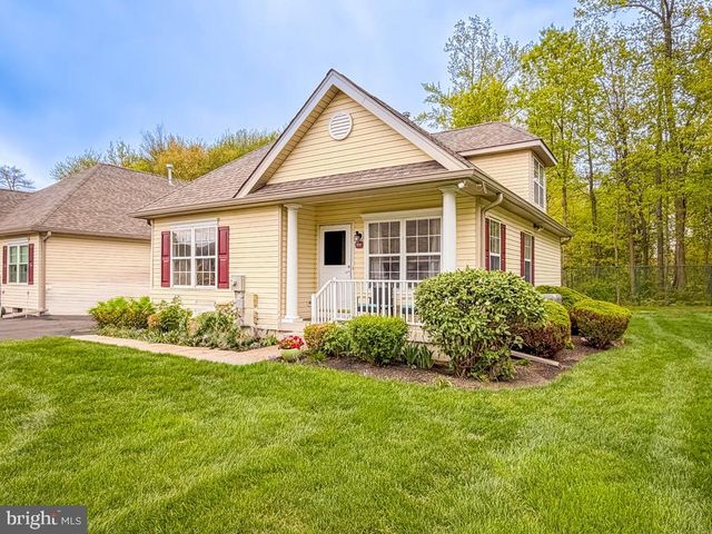 44 REGENTS CT, Bensalem, PA 19020