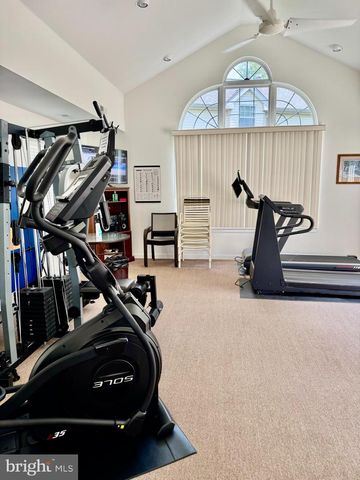 44 REGENTS CT, Bensalem, PA 19020