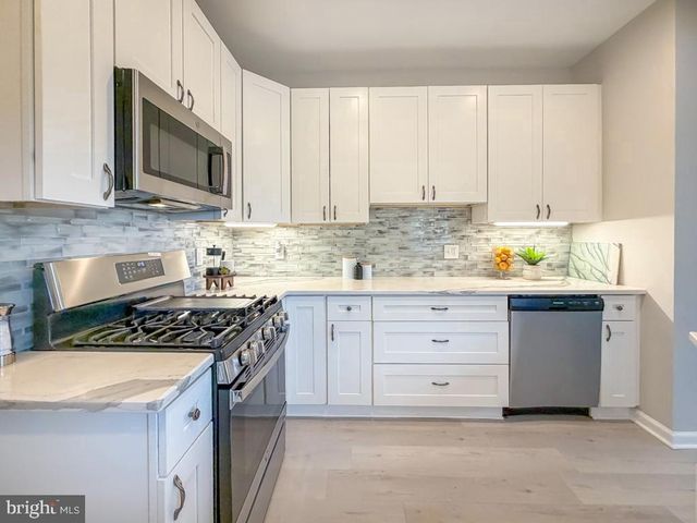 44 REGENTS CT, Bensalem, PA 19020