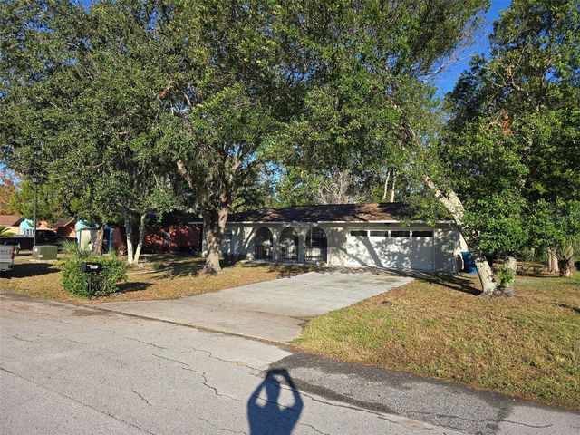7251 MCGINNES COURT, Weeki Wachee, FL 34613