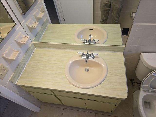 7251 MCGINNES COURT, Weeki Wachee, FL 34613