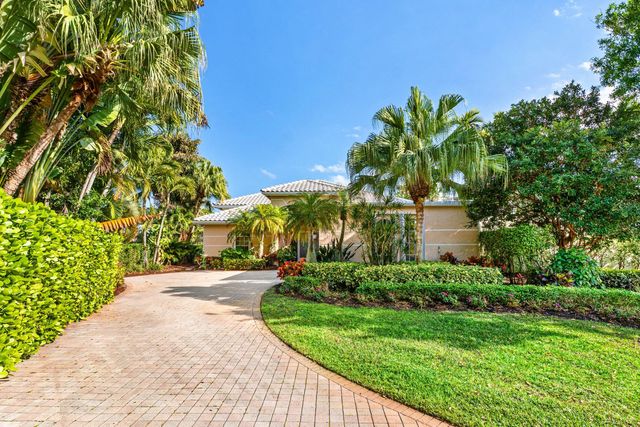 1118 Crystal Drive, Palm Beach Gardens, FL 33418