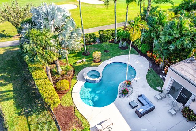 1118 Crystal Drive, Palm Beach Gardens, FL 33418