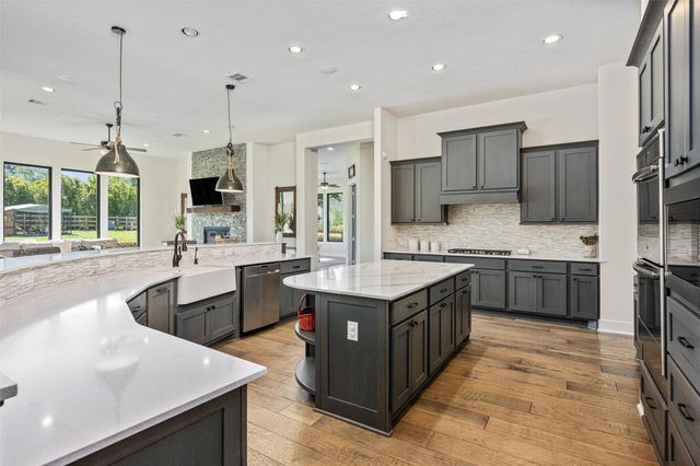 8526 Blue Ridge Trail, Fulshear, TX 77406