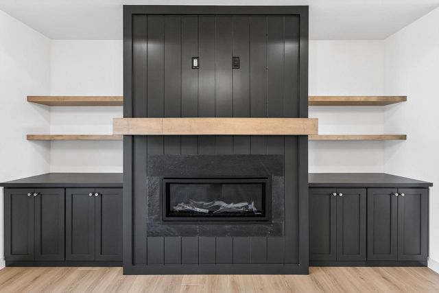 6250 Ronald Reagan Drive, Deforest, WI 53532