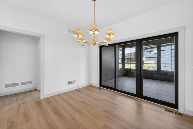 6250 Ronald Reagan Drive, Deforest, WI 53532