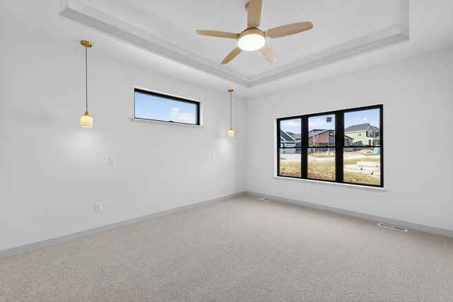 6250 Ronald Reagan Drive, Deforest, WI 53532