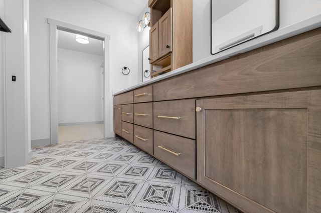 6250 Ronald Reagan Drive, Deforest, WI 53532