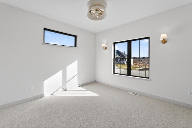 6250 Ronald Reagan Drive, Deforest, WI 53532