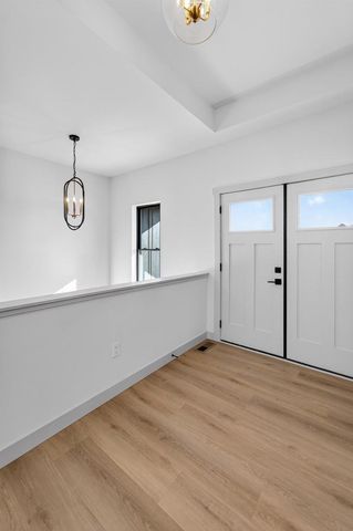 6250 Ronald Reagan Drive, Deforest, WI 53532