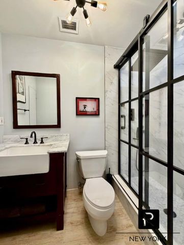 10 W Bway # 7-K, New York City, NY 10301