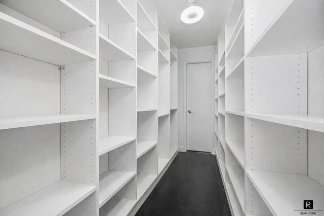 10 W Bway # 7-K, New York City, NY 10301