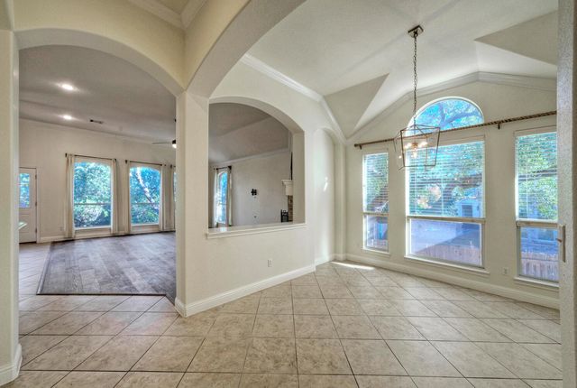 7216 Via Correto DR, Austin, TX 78749