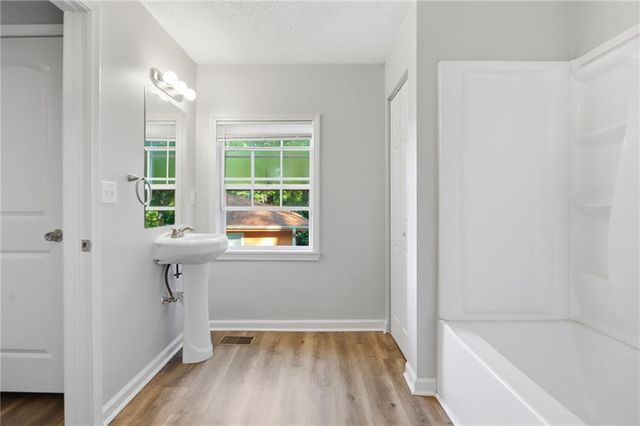 1393 Northwest Drive NW, Atlanta, GA 30318