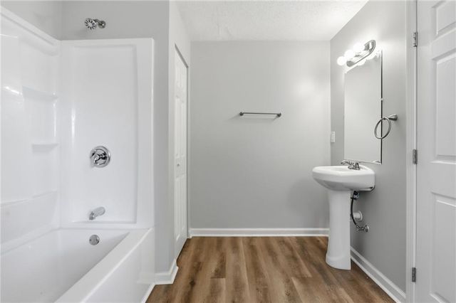 1393 Northwest Drive NW, Atlanta, GA 30318