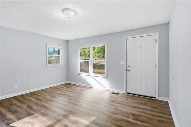 1393 Northwest Drive NW, Atlanta, GA 30318