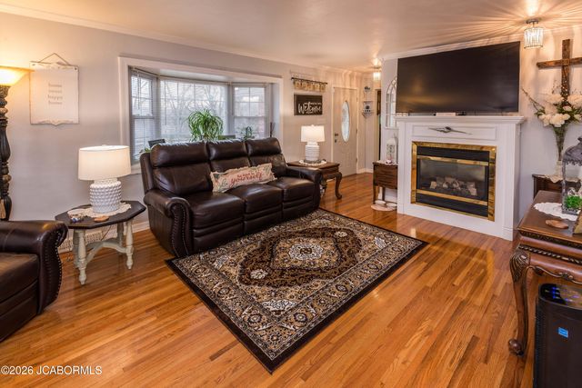 2922 S TEN MILE DRIVE, Jefferson City, MO 65109