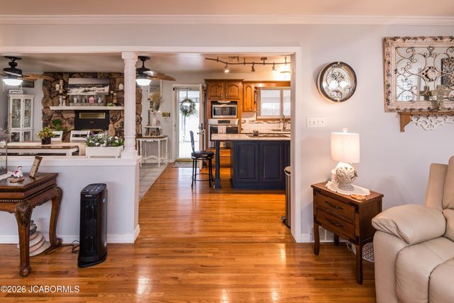 2922 S TEN MILE DRIVE, Jefferson City, MO 65109