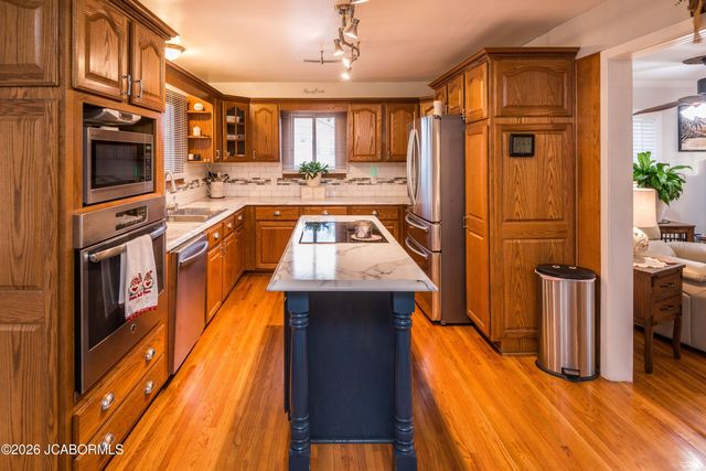 2922 S TEN MILE DRIVE, Jefferson City, MO 65109