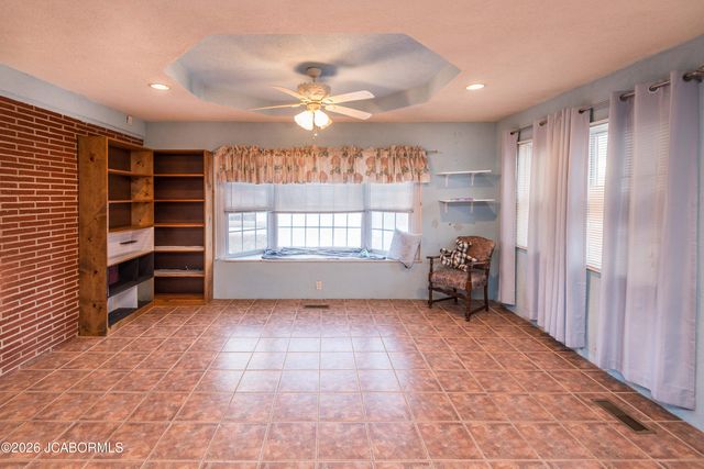 2922 S TEN MILE DRIVE, Jefferson City, MO 65109