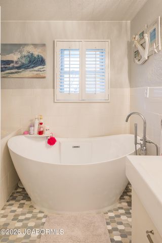 2922 S TEN MILE DRIVE, Jefferson City, MO 65109