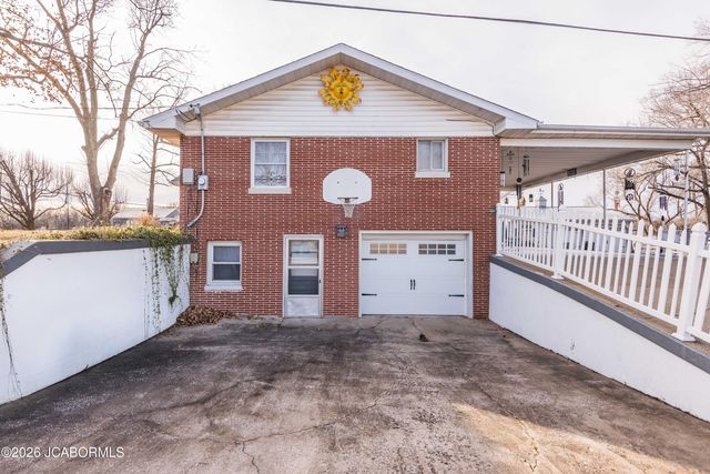 2922 S TEN MILE DRIVE, Jefferson City, MO 65109