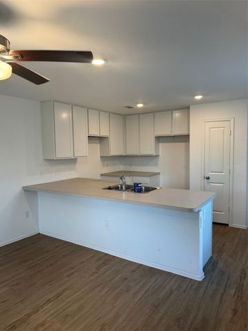 614 Road 5203, Cleveland, TX 77327