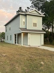 614 Road 5203, Cleveland, TX 77327