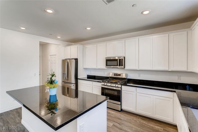 1285 Jaya Peak Court, Henderson, NV 89052