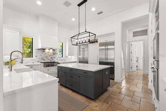 9940 GROSVENOR POINTE CIRCLE, Windermere, FL 34786