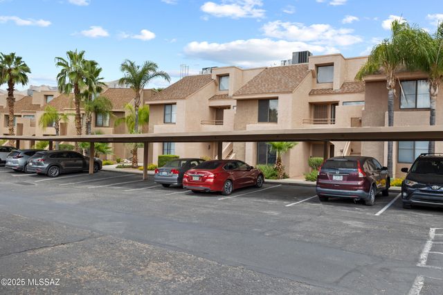 5675 N Camino Esplendora Apt 2110, Tucson, AZ 85718
