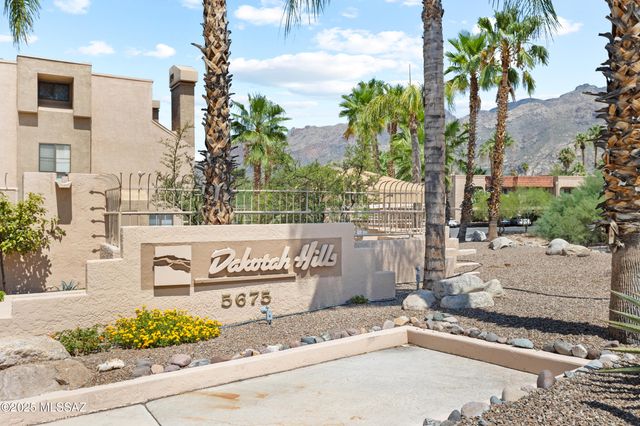 5675 N Camino Esplendora Apt 2110, Tucson, AZ 85718