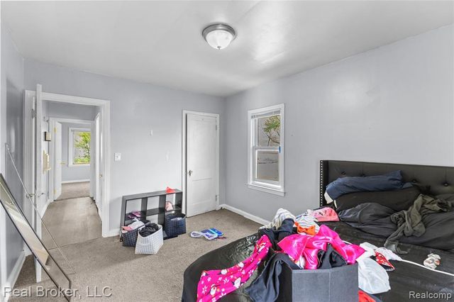13576 Warwick Street, Detroit, MI 48223