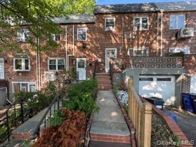 5841 205th Street, Bayside, NY 11364