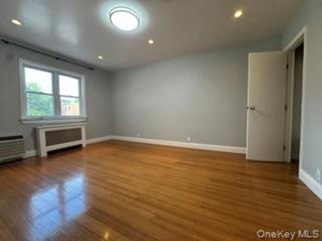 5841 205th Street, Bayside, NY 11364