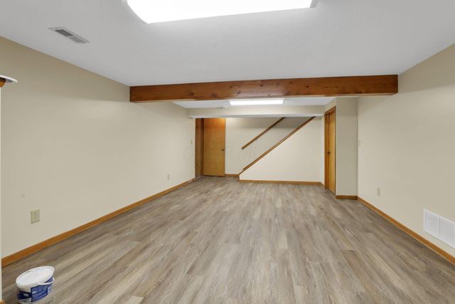 8869 Chevington Chase Drive, Pickerington, OH 43147