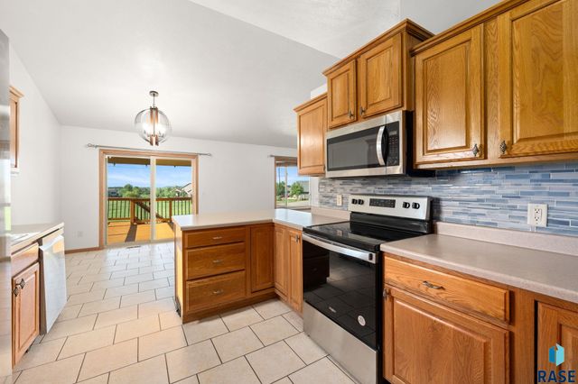 7720 W Justice St Street, Sioux Falls, SD 57106